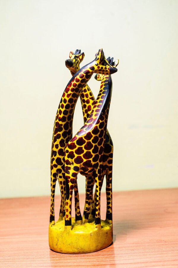 3 in 1 giraffe scaled