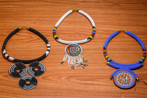Handcrafted African bead necklace – medium style