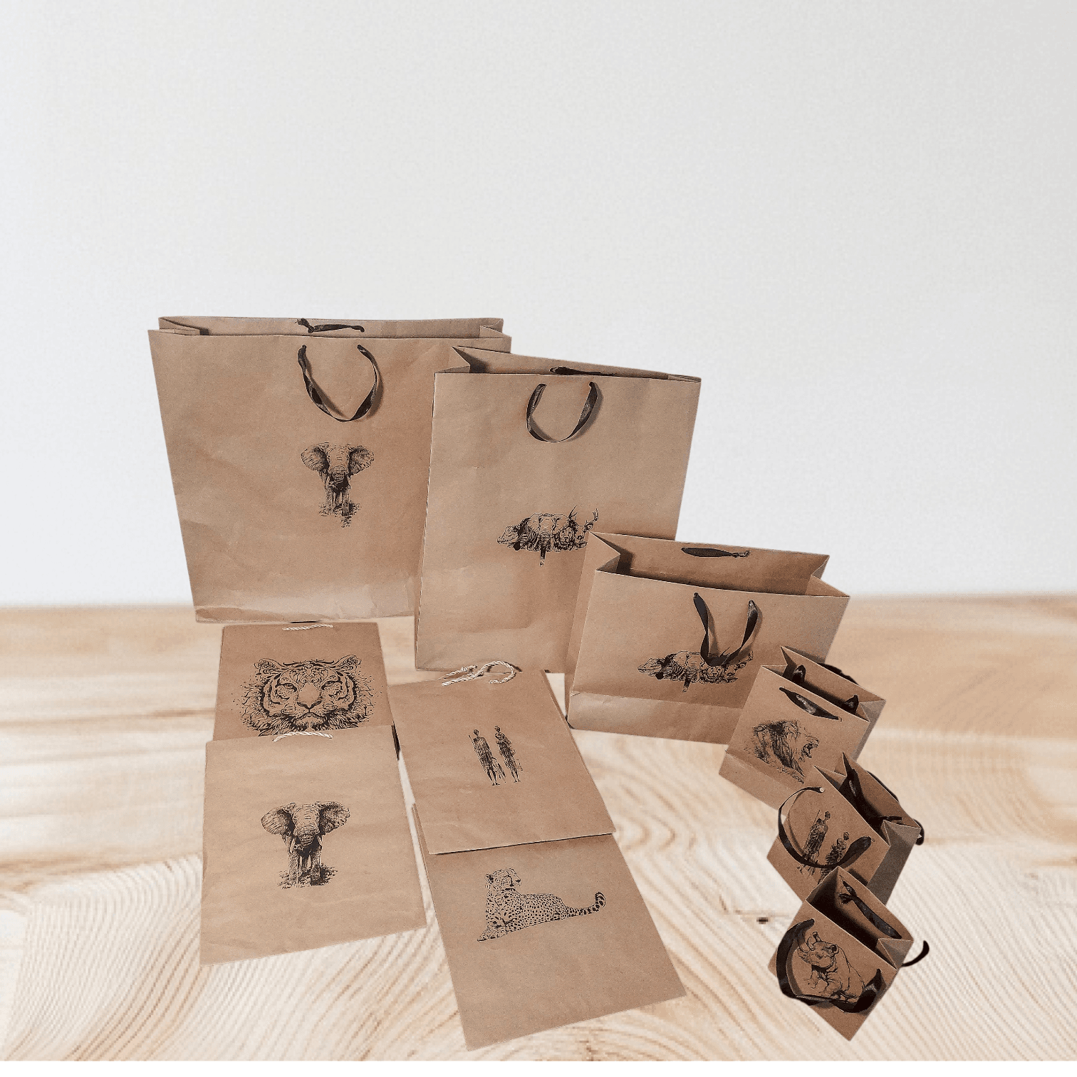 KHAKI GIFT BAGS ompact and perfect for jewelry, keychains, and small souvenirs.