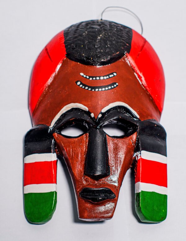 KISSING MASK SMALL scaled