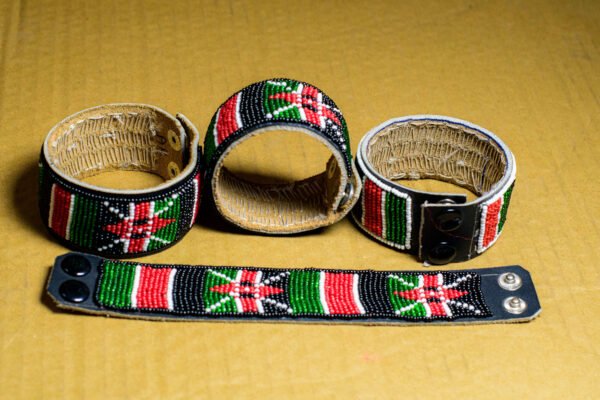 kenyan bracelet C scaled